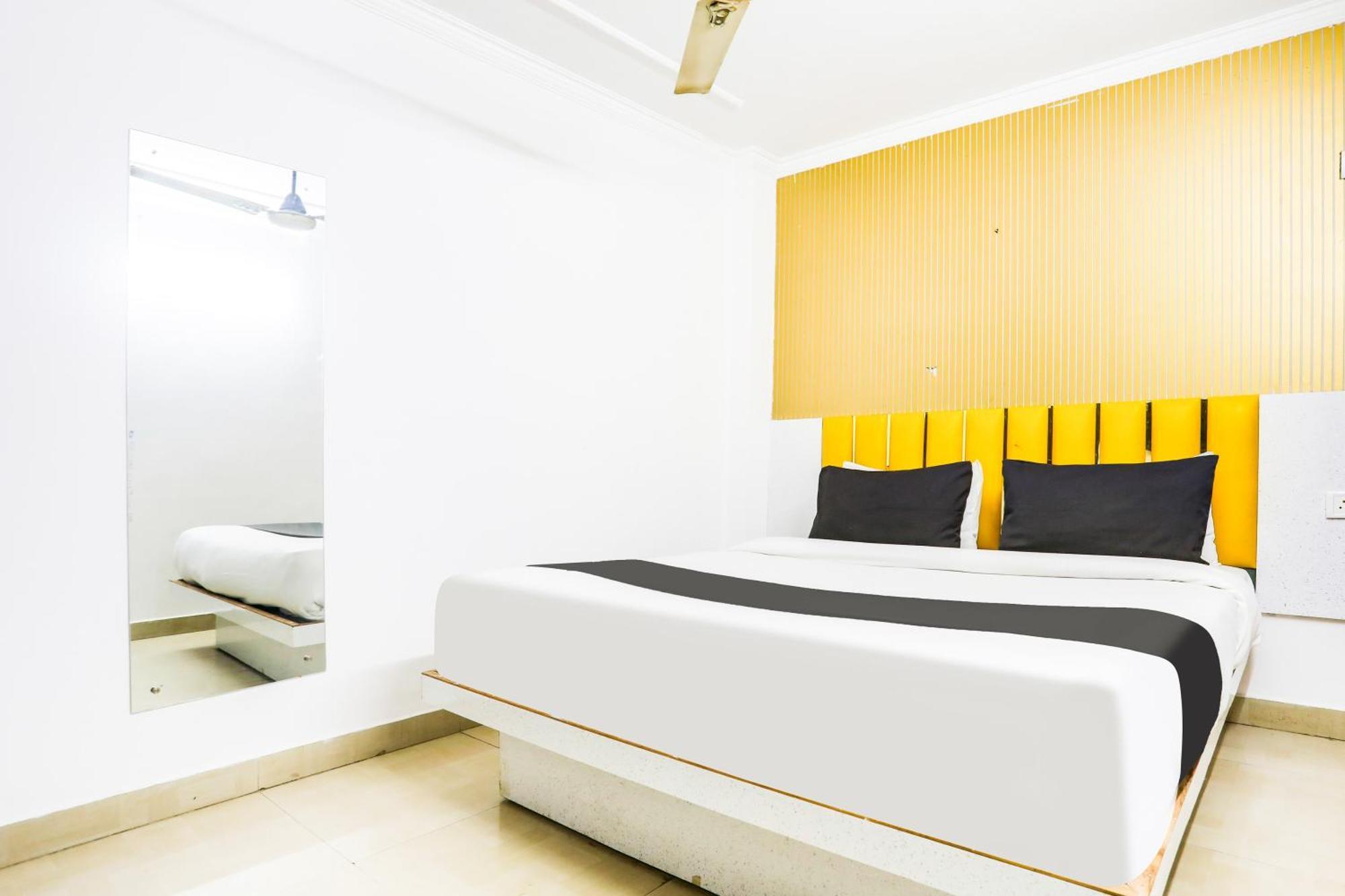 Hotel O Anchal Dx 뉴델리 외부 사진