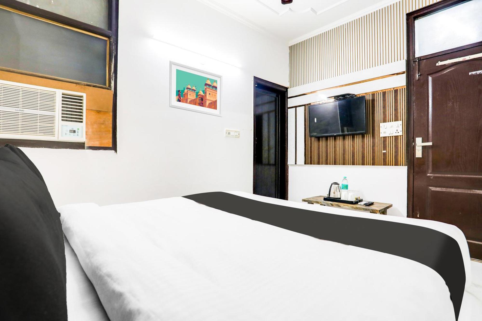 Hotel O Anchal Dx 뉴델리 외부 사진